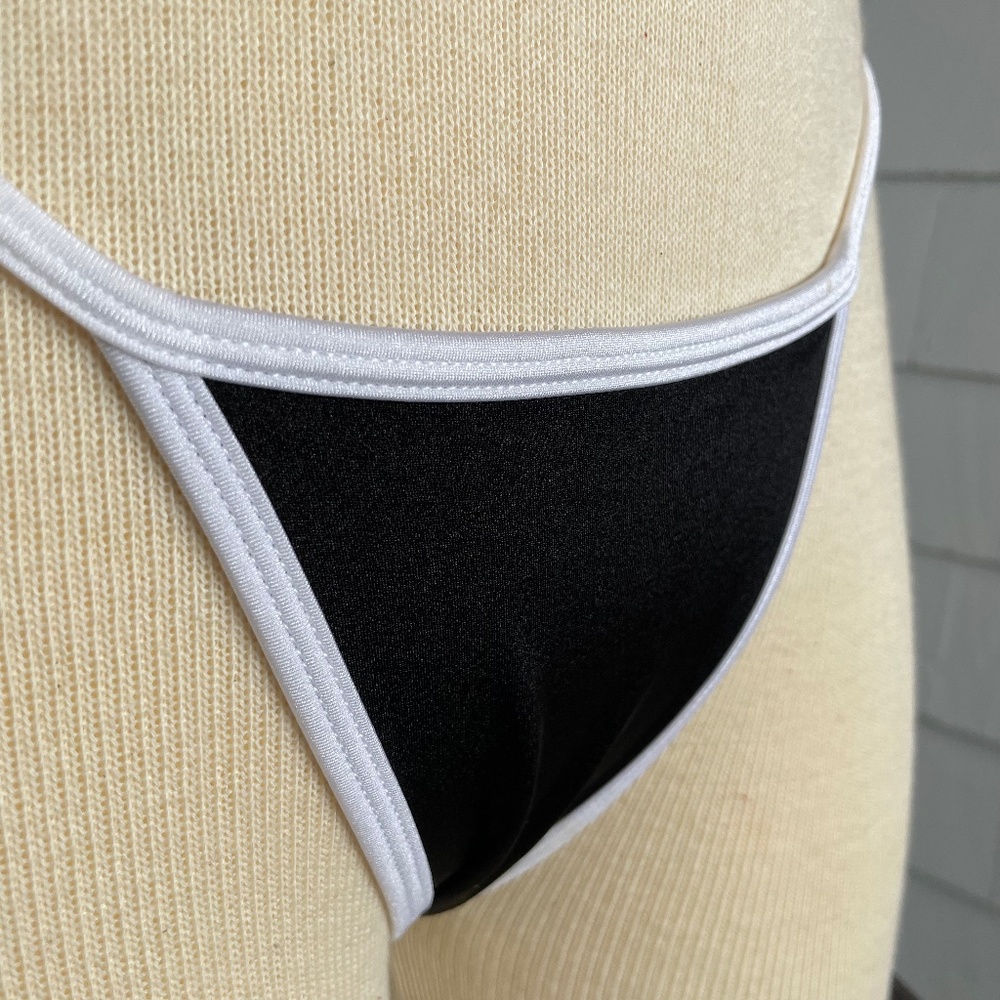 NWOT Lounge Underwear Bikini Set - Picture 7 of 12